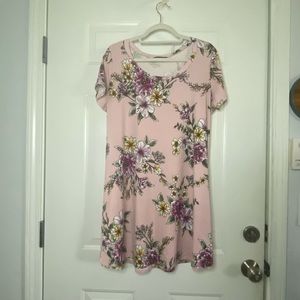 🌸EUC! Floral Pink Shirt from Acting Pro🌸